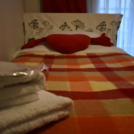 아파트 Archeological Museum View